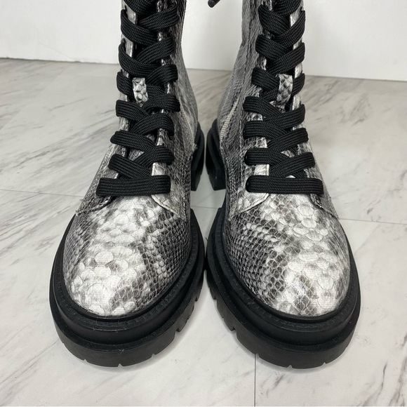 New! DV Dolce Vita Flume Snakeskin Faux Leather Lace Up Bootie 8 1/2 - Picture 9 of 14